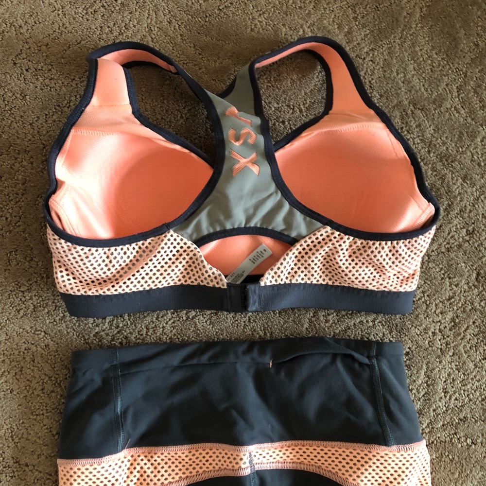 Victoria secret leggings and bra